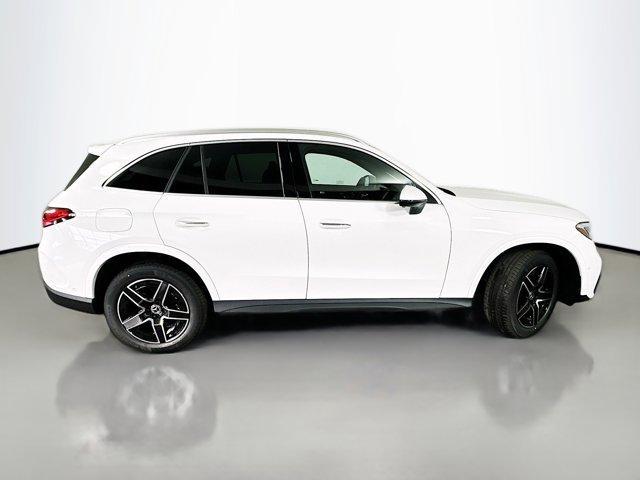 new 2026 Mercedes-Benz GLC 300 car, priced at $61,150