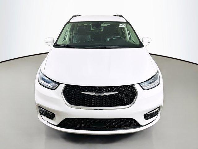 used 2022 Chrysler Pacifica car, priced at $23,886