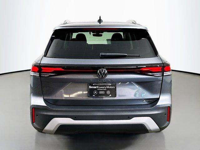 new 2025 Volkswagen Tiguan car, priced at $31,203