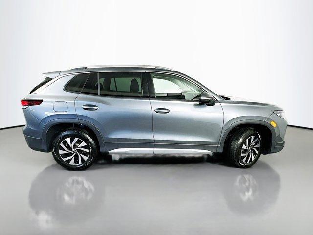 new 2025 Volkswagen Tiguan car, priced at $31,203