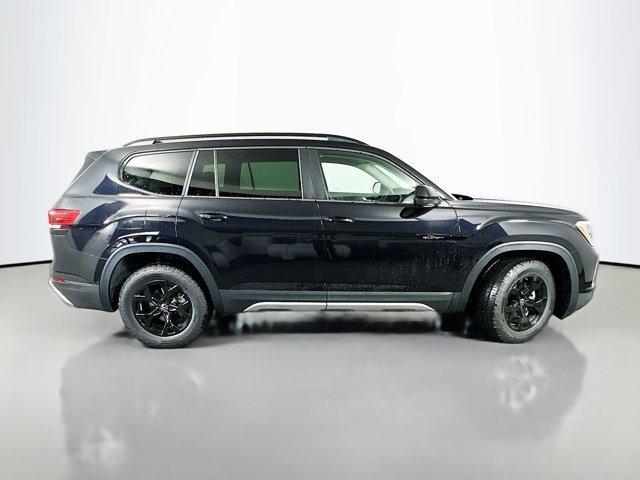 new 2025 Volkswagen Atlas car, priced at $48,250