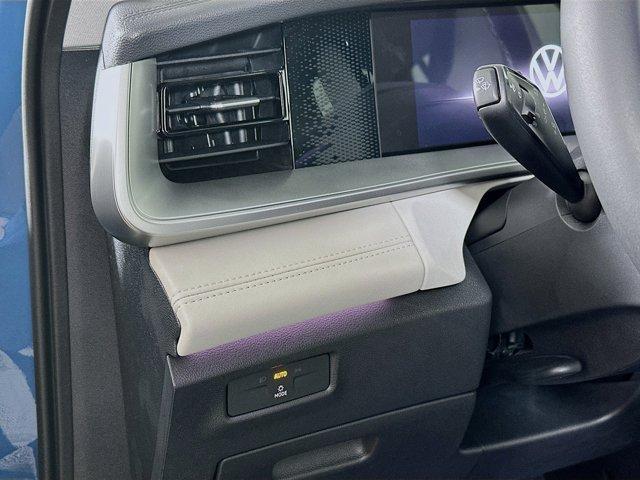 new 2025 Volkswagen Tiguan car, priced at $38,121