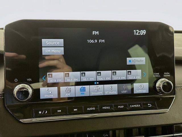 used 2023 Mitsubishi Outlander car, priced at $22,700