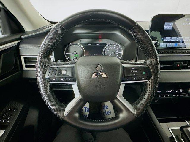 used 2023 Mitsubishi Outlander car, priced at $22,700