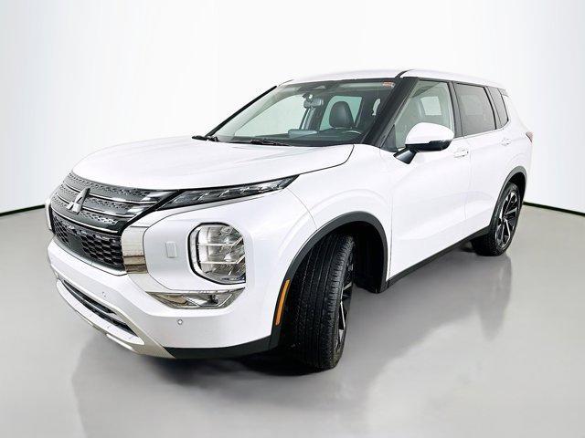 used 2023 Mitsubishi Outlander car, priced at $22,700