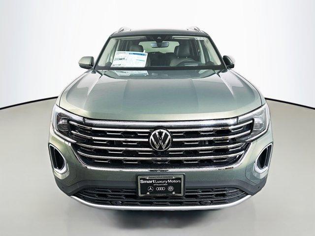 new 2026 Volkswagen Atlas car, priced at $49,934