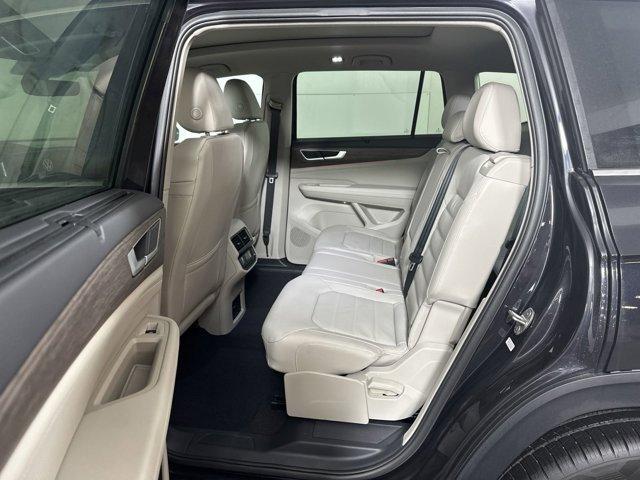 new 2025 Volkswagen Atlas car, priced at $50,851