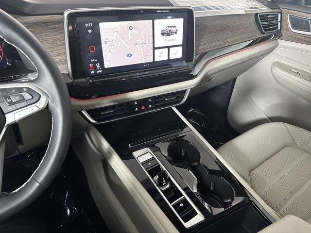 new 2025 Volkswagen Atlas car, priced at $50,851