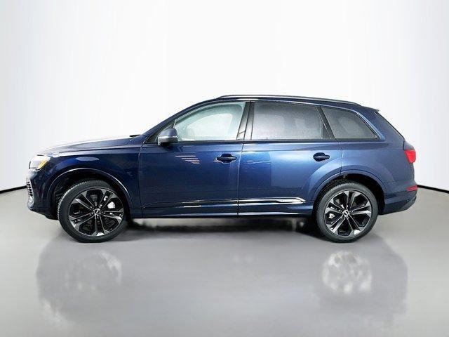 new 2025 Audi Q7 car, priced at $77,840