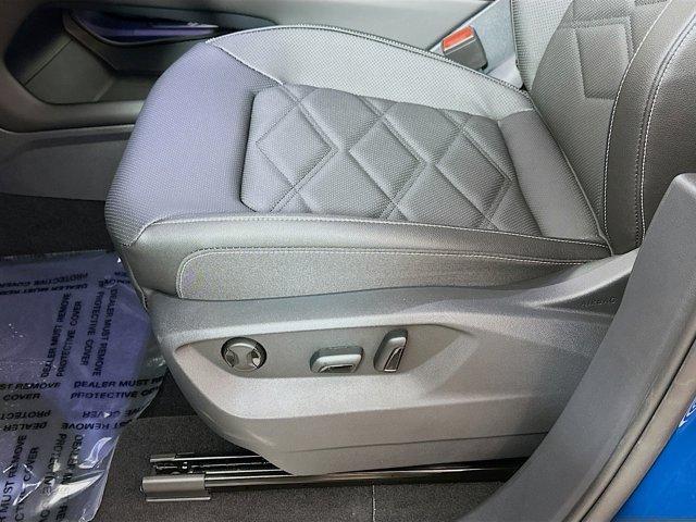 new 2025 Volkswagen Atlas car, priced at $46,520