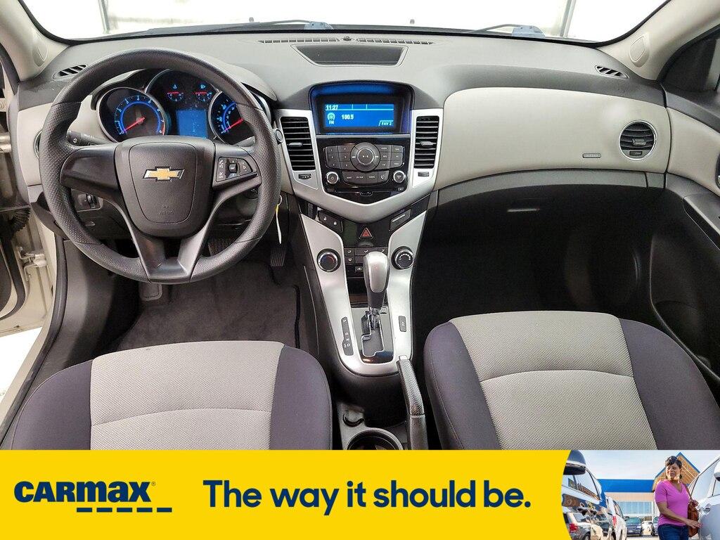 used 2014 Chevrolet Cruze car, priced at $10,998