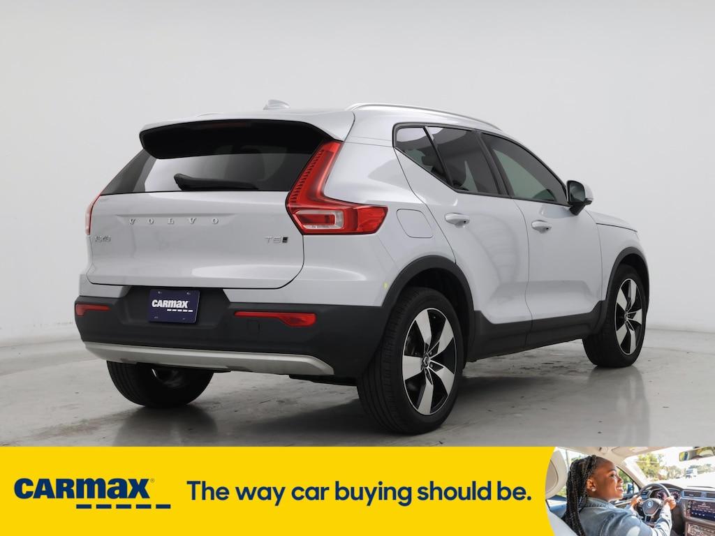used 2021 Volvo XC40 car, priced at $25,998