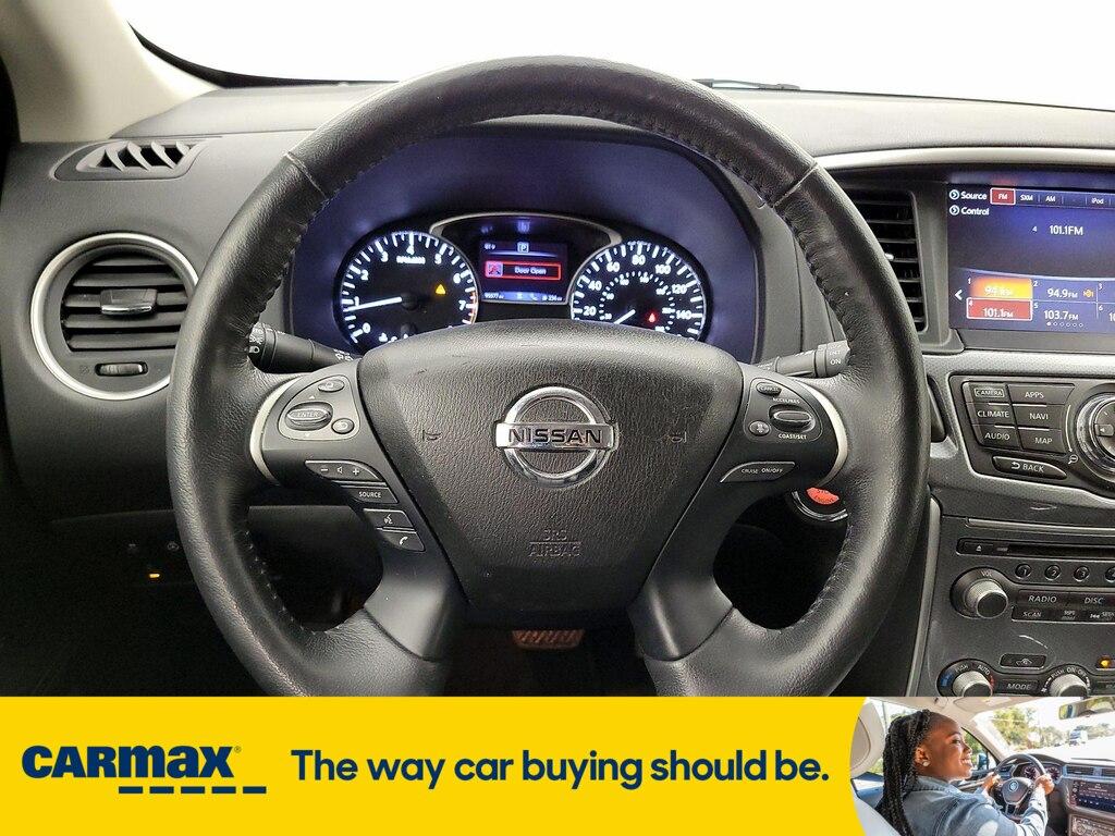 used 2020 Nissan Pathfinder car, priced at $16,998
