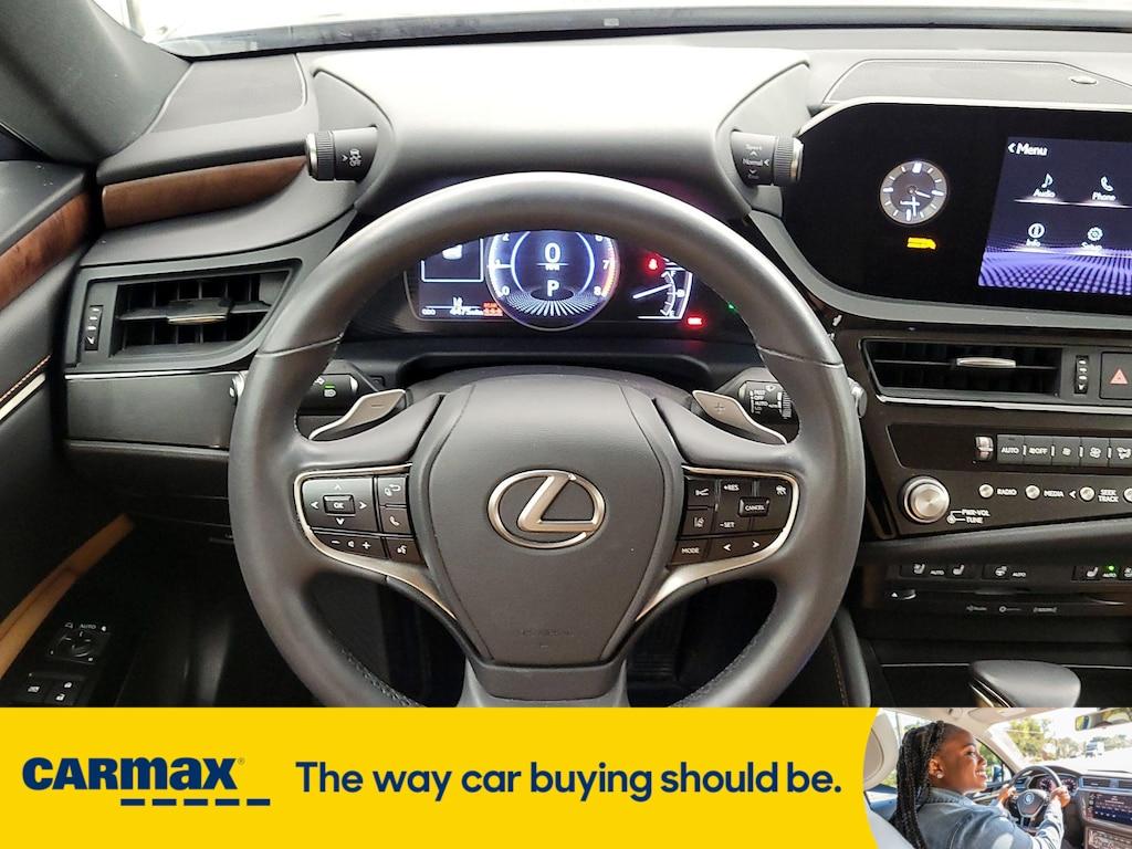 used 2022 Lexus ES 350 car, priced at $39,998