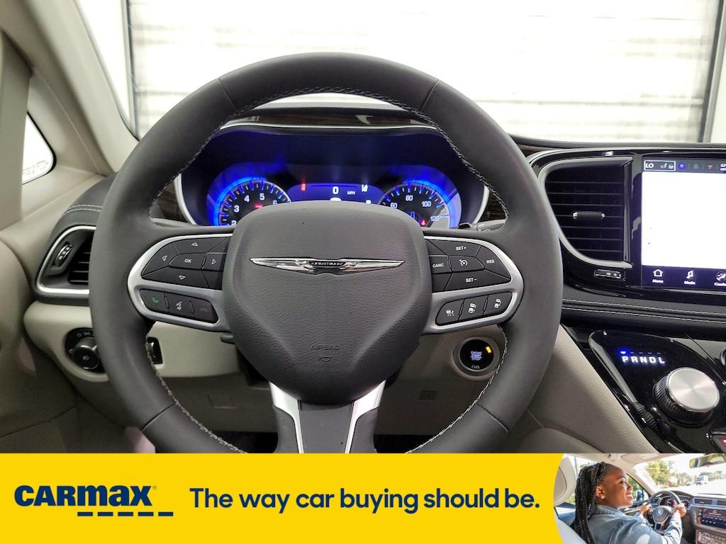 used 2023 Chrysler Pacifica car, priced at $33,998