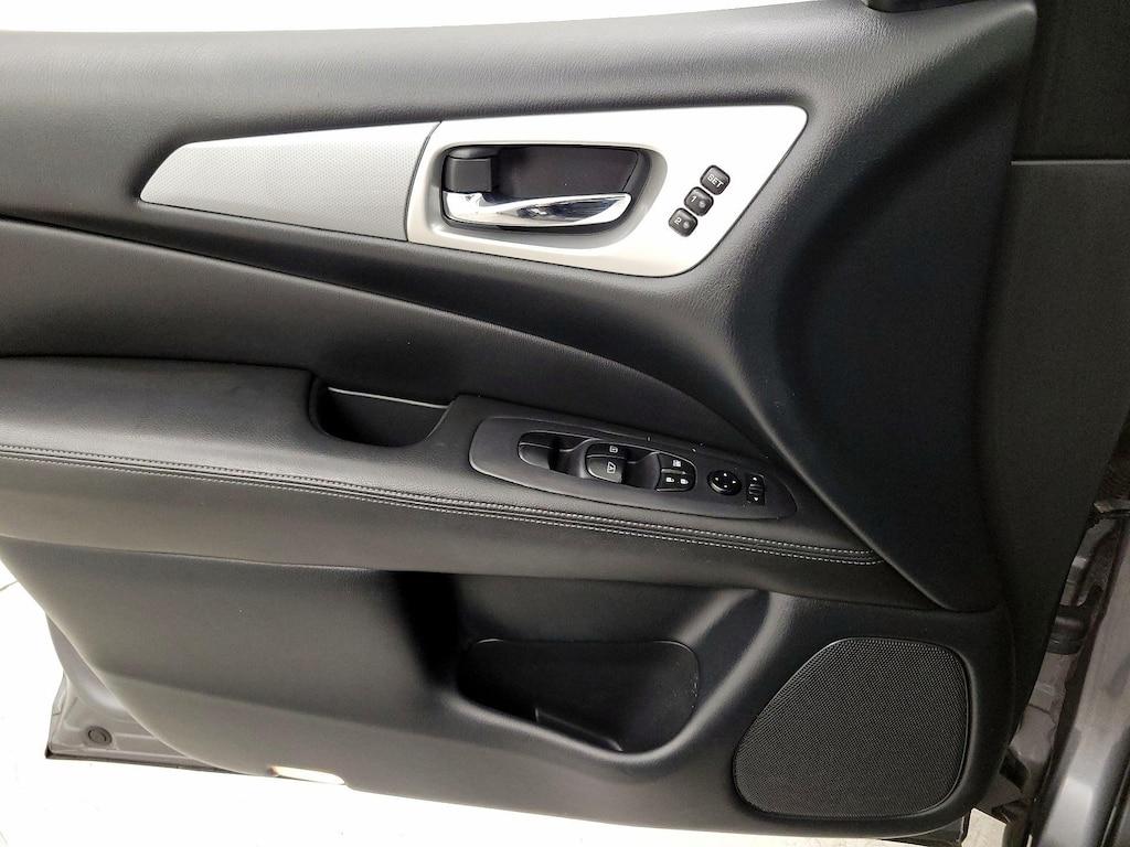 used 2020 Nissan Pathfinder car, priced at $25,998