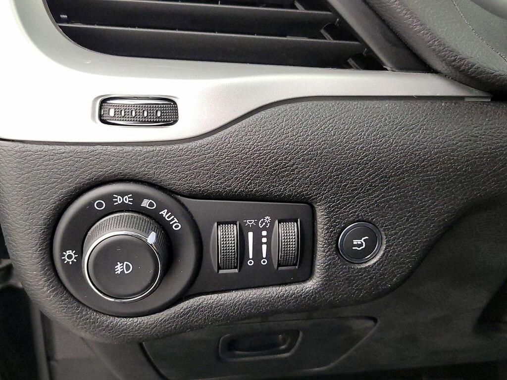 used 2018 Jeep Cherokee car, priced at $16,998