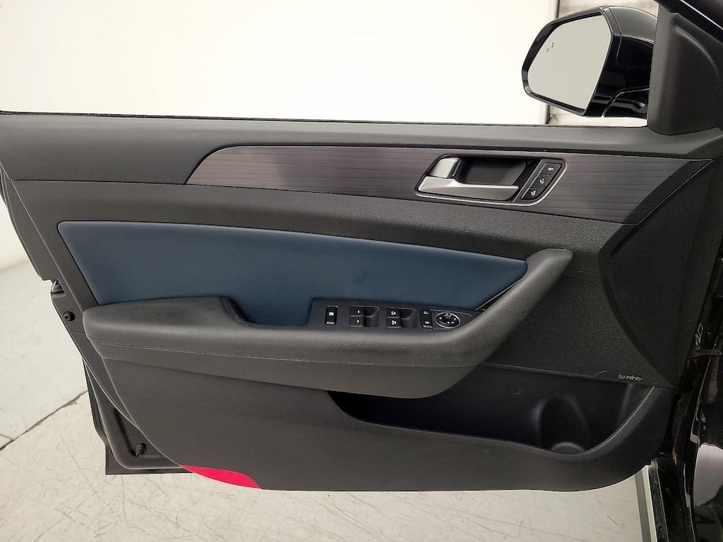 used 2019 Hyundai Sonata Hybrid car, priced at $23,998