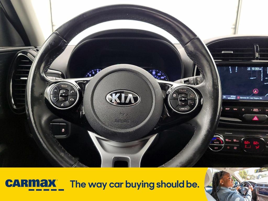 used 2021 Kia Soul car, priced at $13,998