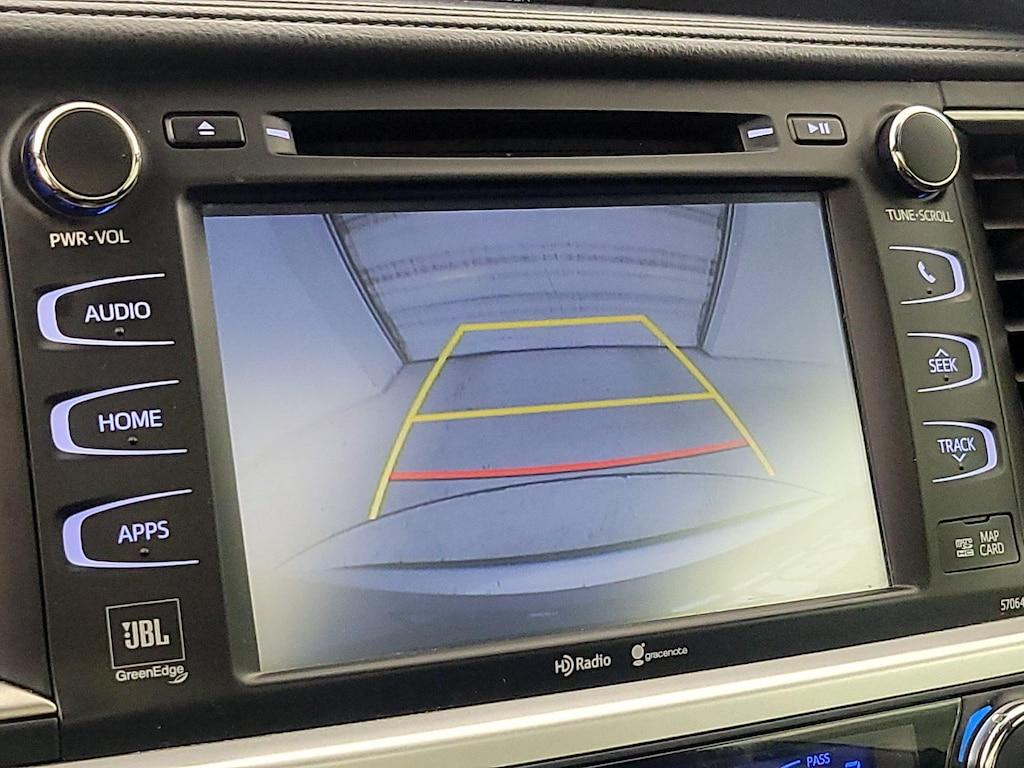 used 2015 Toyota Highlander Hybrid car, priced at $28,998