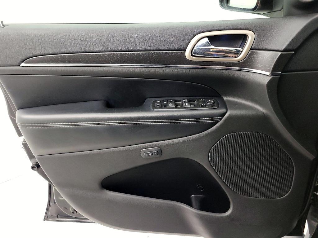 used 2015 Jeep Grand Cherokee car, priced at $17,998