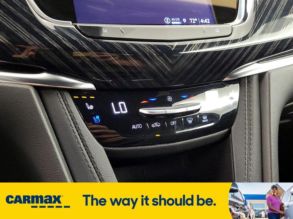 used 2024 Cadillac XT6 car, priced at $42,998