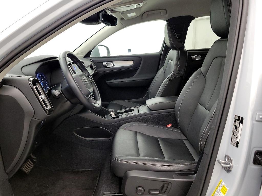 used 2020 Volvo XC40 car, priced at $22,998