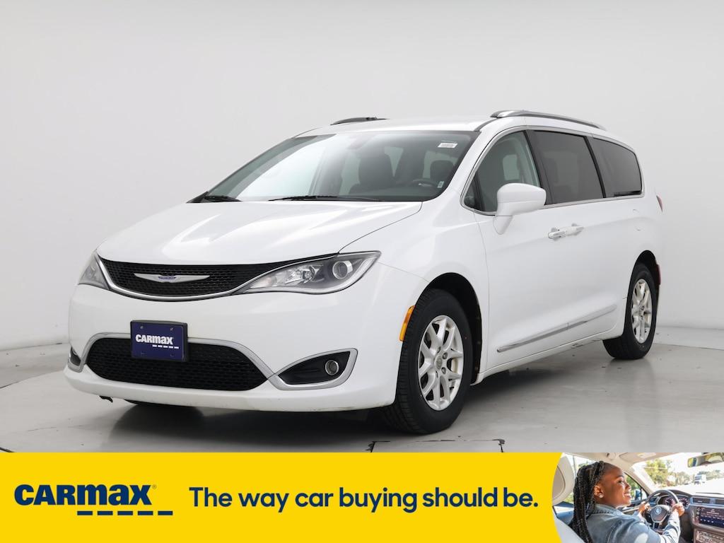 used 2020 Chrysler Pacifica car, priced at $25,998