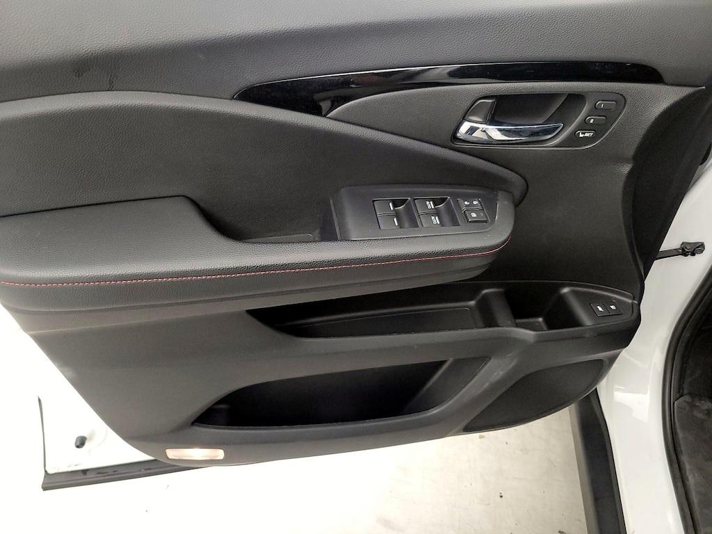 used 2021 Honda Pilot car, priced at $37,998