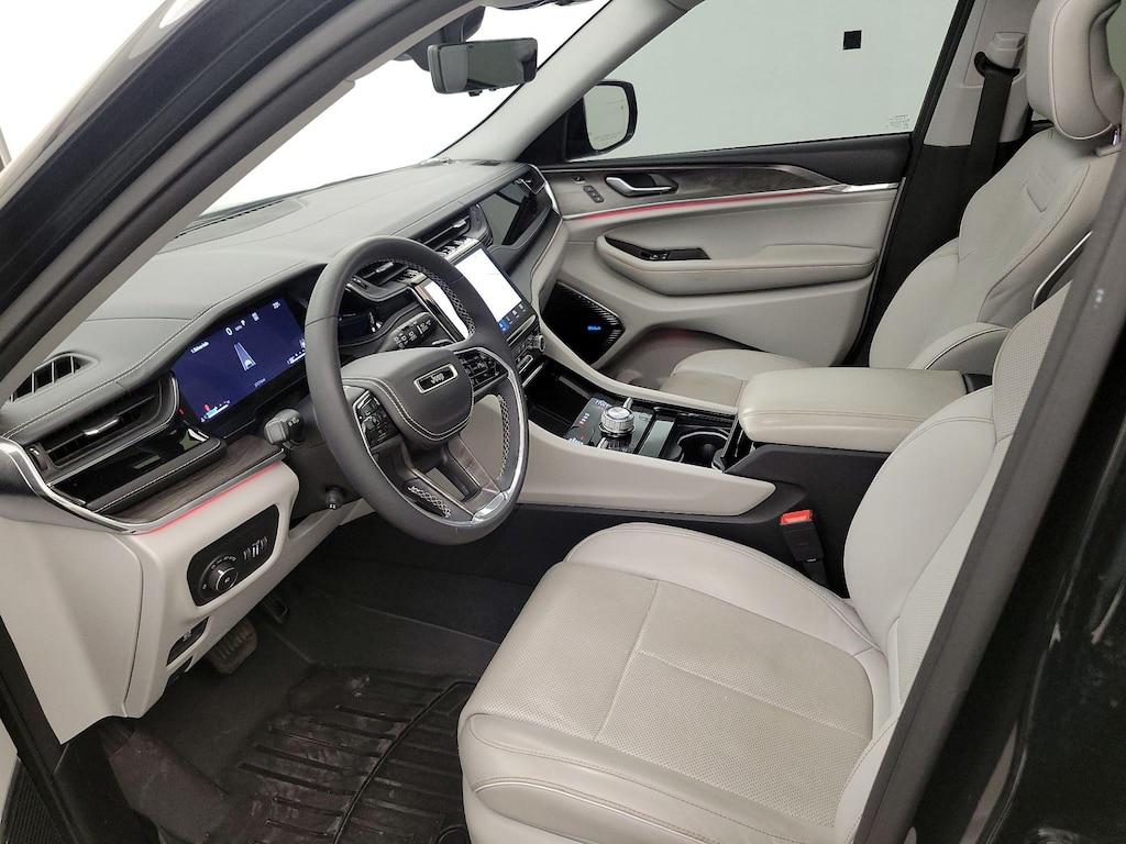 used 2023 Jeep Grand Cherokee car, priced at $38,998