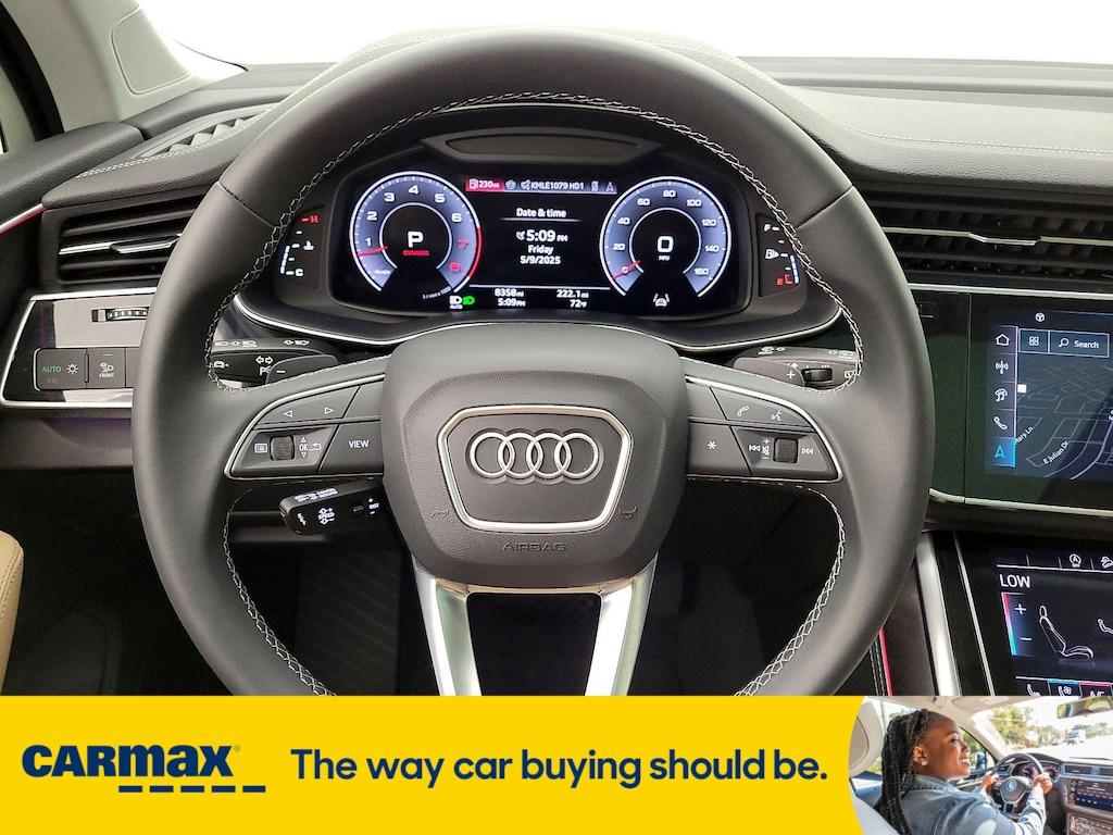used 2025 Audi Q7 car, priced at $60,998