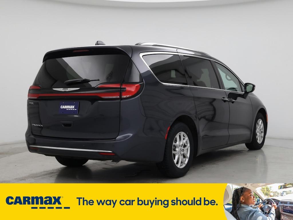 used 2021 Chrysler Pacifica car, priced at $25,998