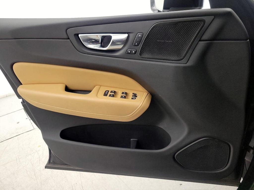 used 2021 Volvo XC60 car, priced at $31,998