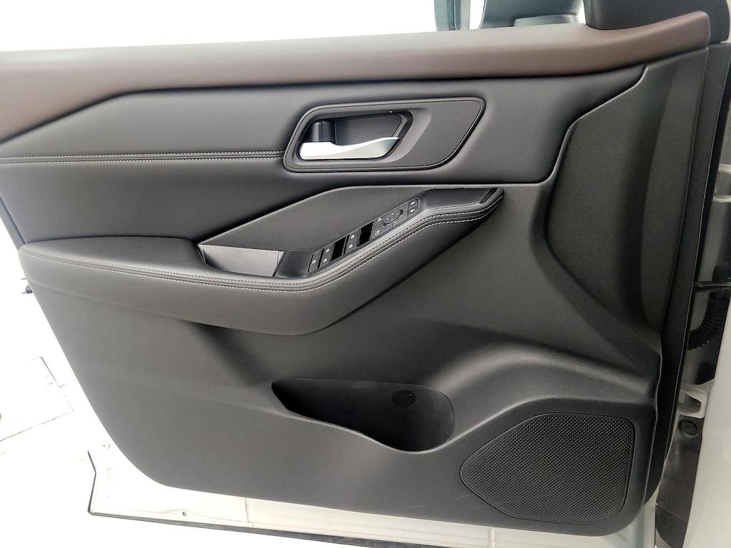 used 2022 Nissan Rogue car, priced at $22,998