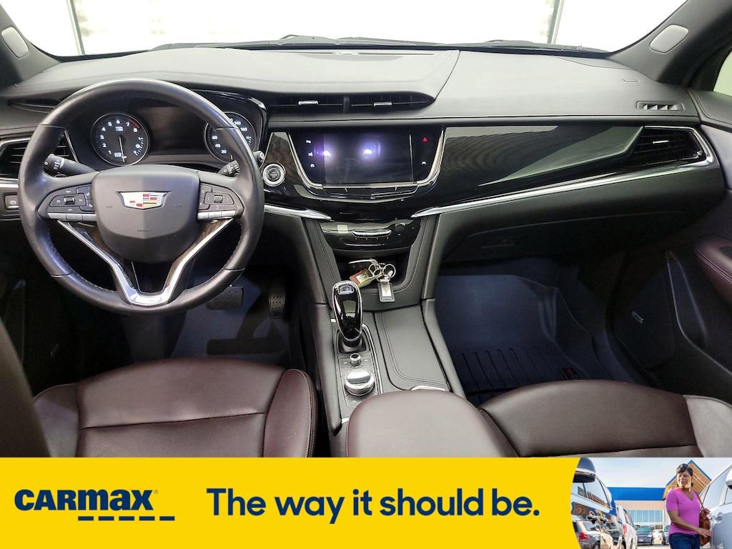 used 2020 Cadillac XT6 car, priced at $30,998
