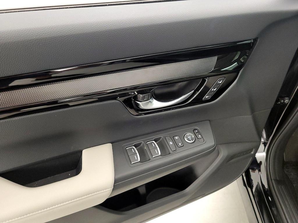used 2025 Honda CR-V car, priced at $35,998