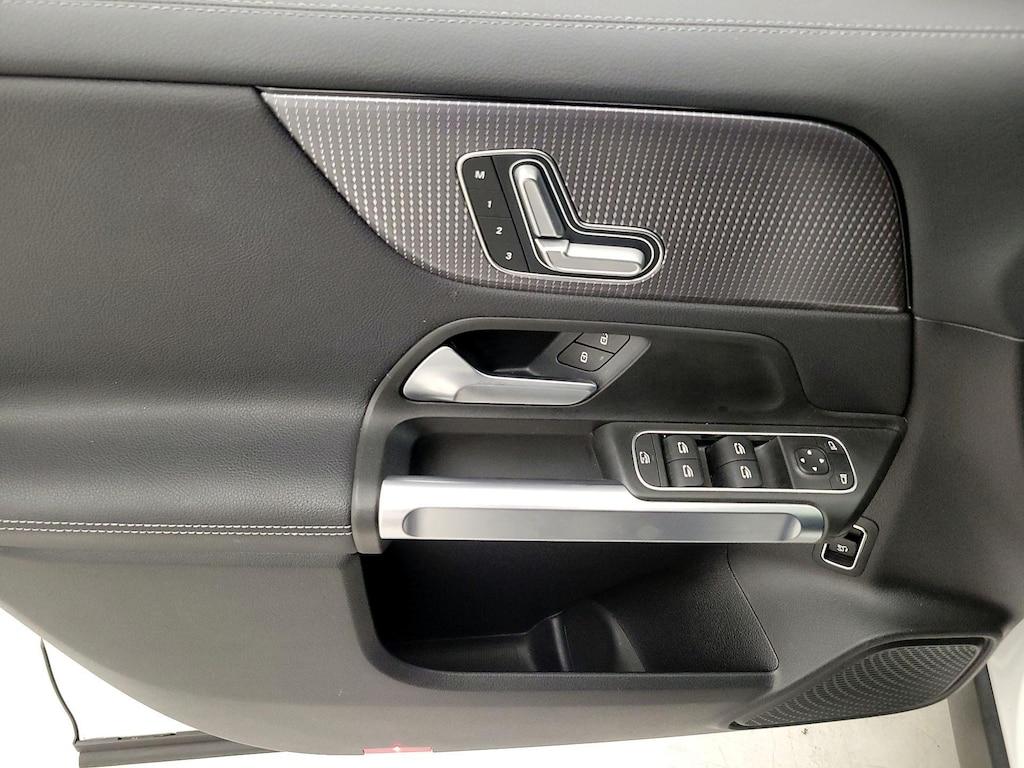 used 2021 Mercedes-Benz GLB 250 car, priced at $26,998