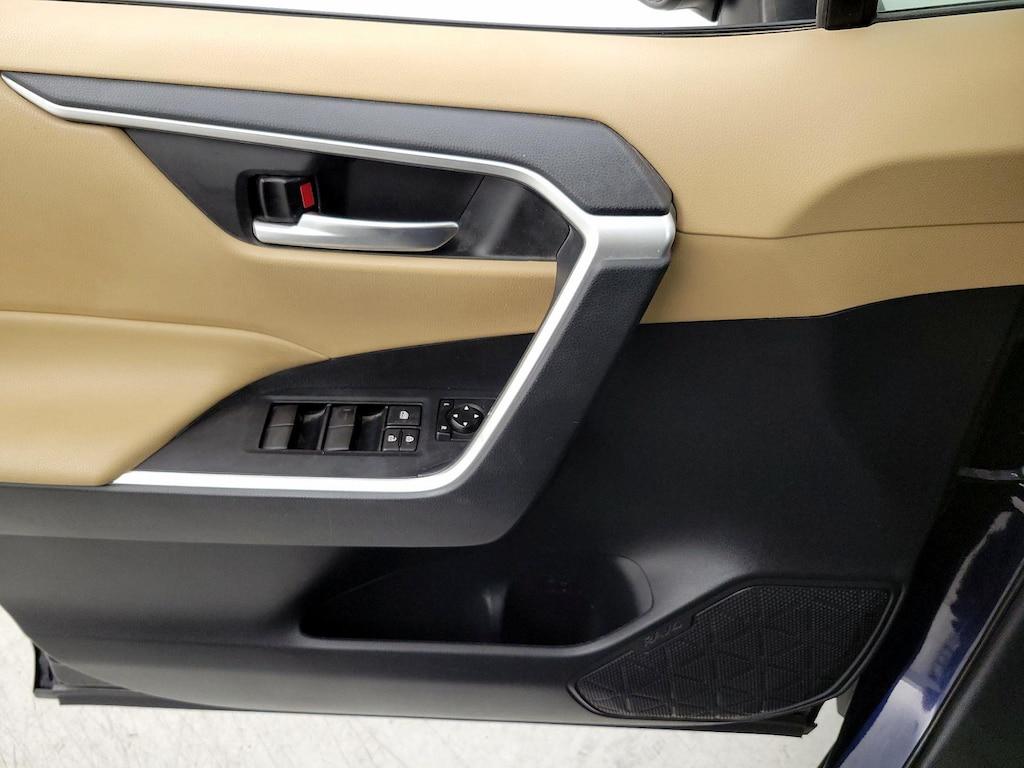 used 2021 Toyota RAV4 Hybrid car, priced at $29,998