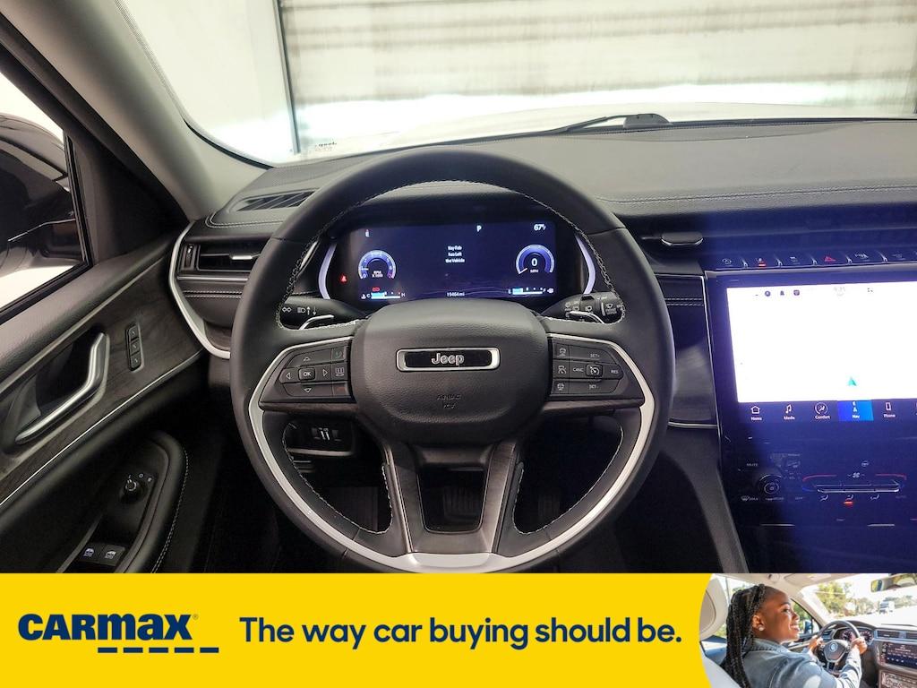 used 2023 Jeep Grand Cherokee car, priced at $33,998