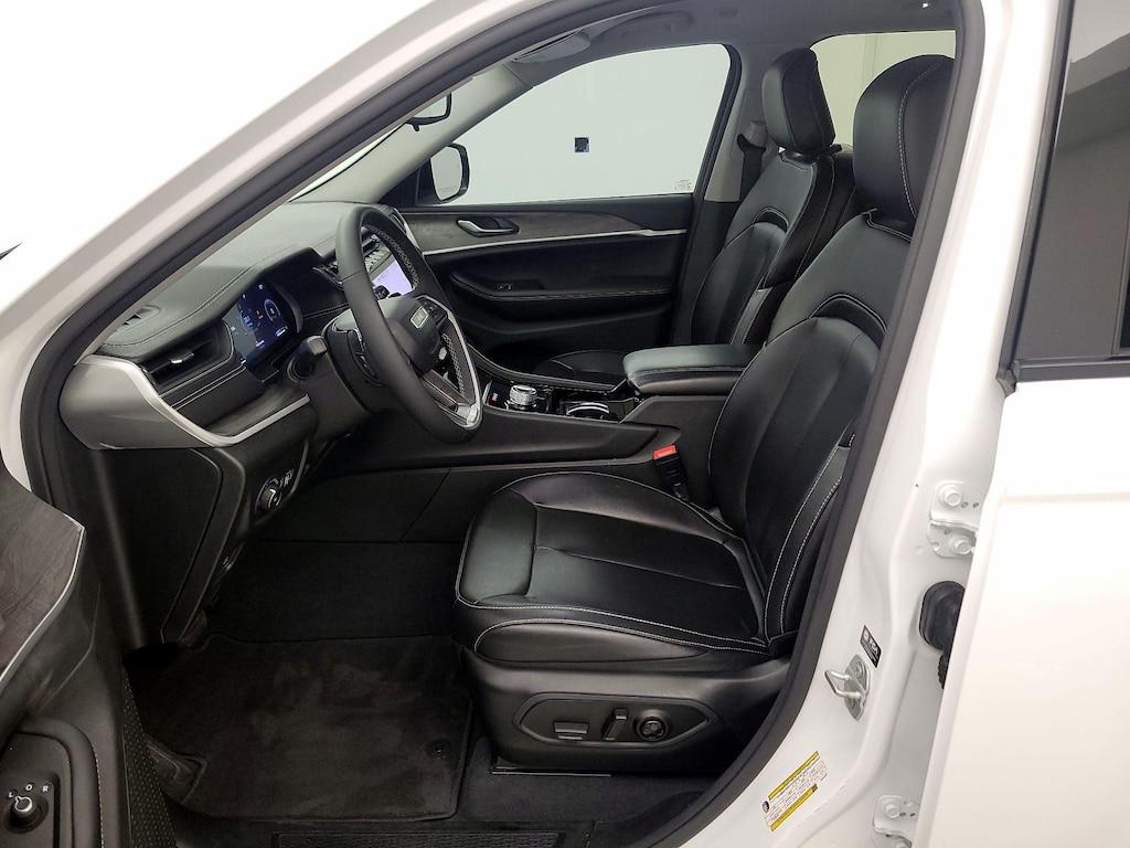 used 2023 Jeep Grand Cherokee car, priced at $33,998
