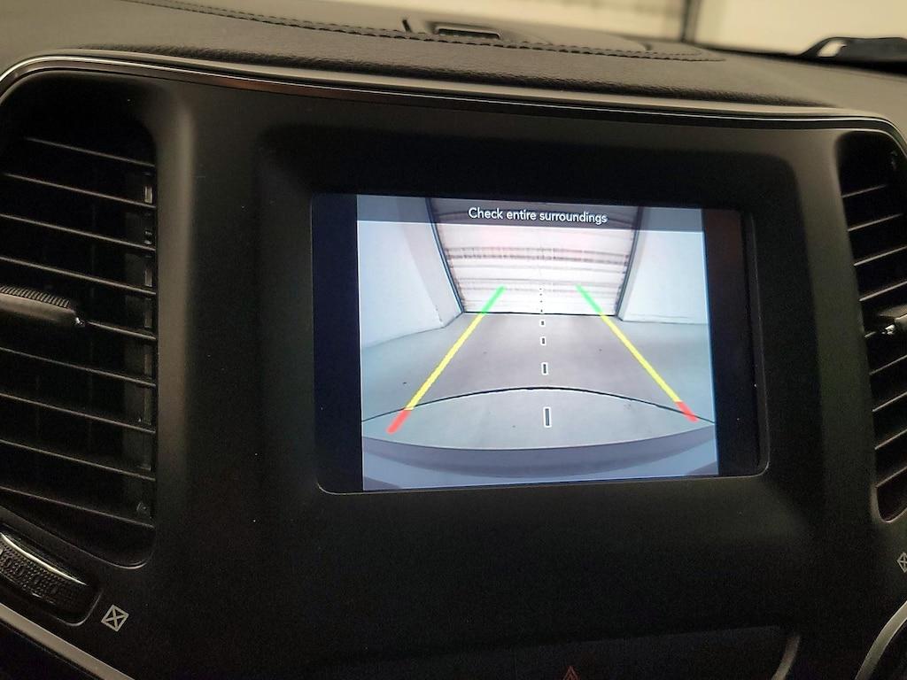 used 2019 Jeep Cherokee car, priced at $18,998