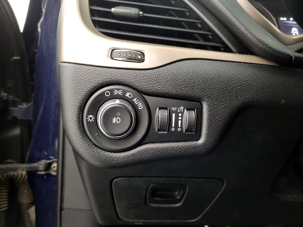 used 2015 Jeep Cherokee car, priced at $13,998