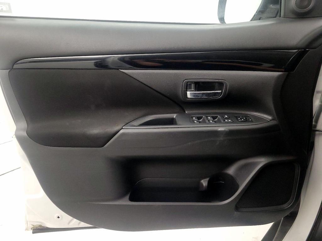 used 2019 Mitsubishi Outlander car, priced at $14,599