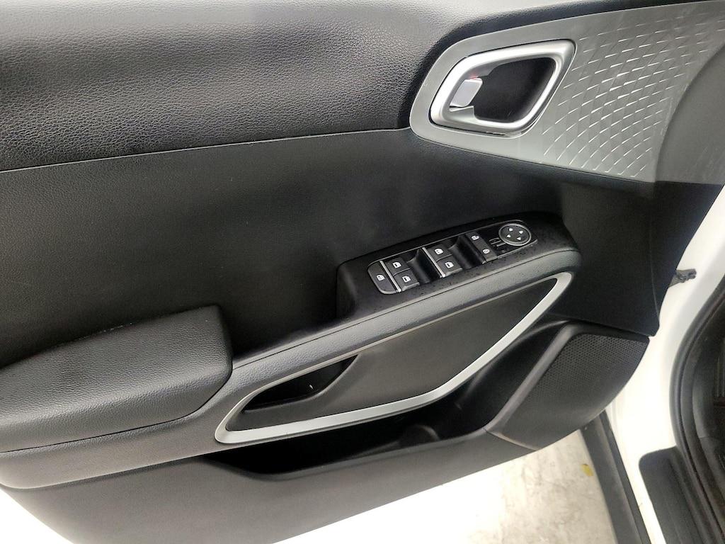 used 2021 Kia Soul car, priced at $17,998