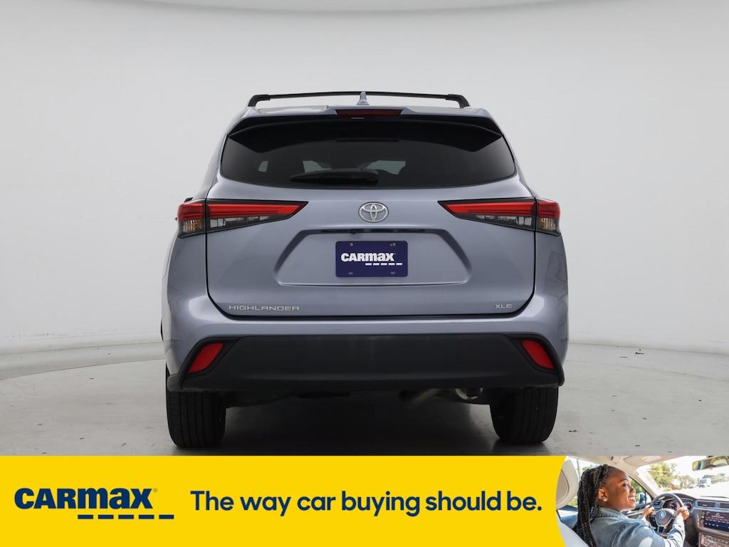 used 2020 Toyota Highlander car, priced at $32,998