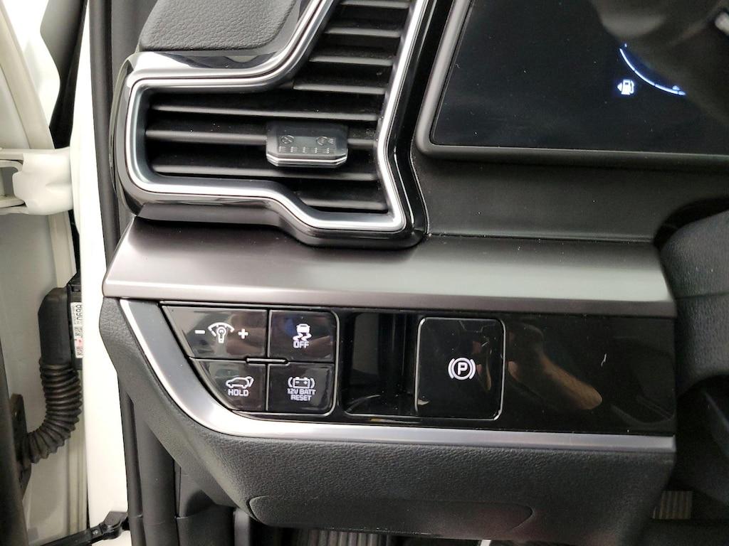 used 2024 Kia Sportage Hybrid car, priced at $30,998