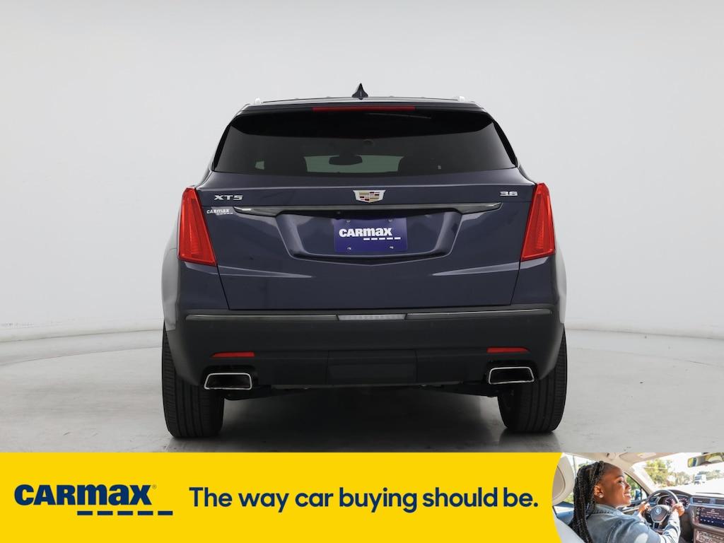 used 2019 Cadillac XT5 car, priced at $25,998