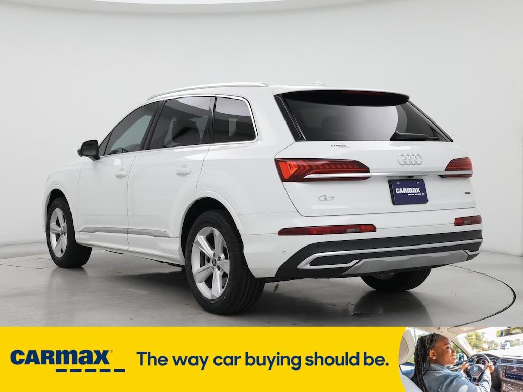 used 2024 Audi Q7 car, priced at $45,998