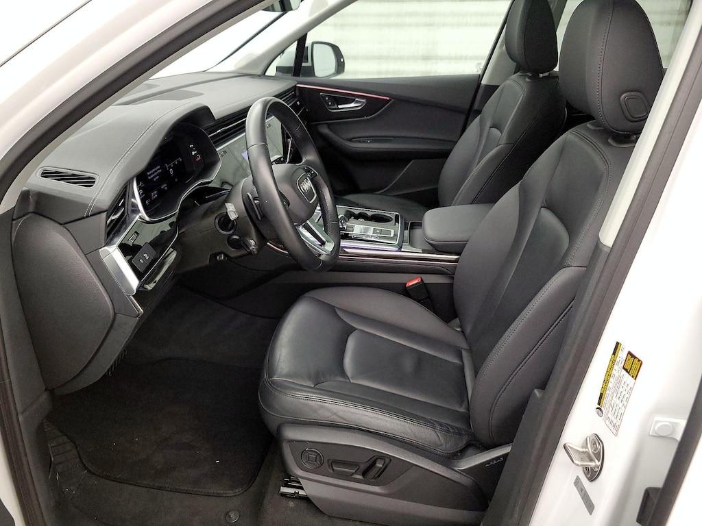 used 2024 Audi Q7 car, priced at $45,998