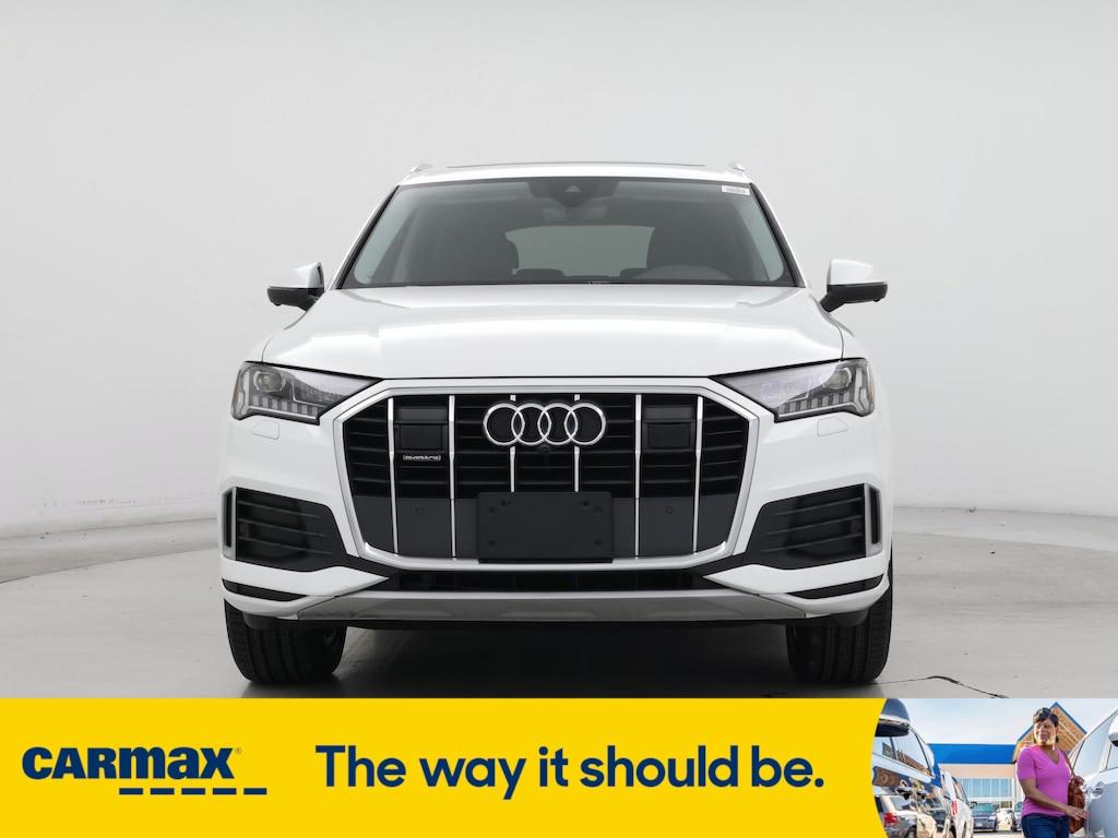 used 2024 Audi Q7 car, priced at $45,998